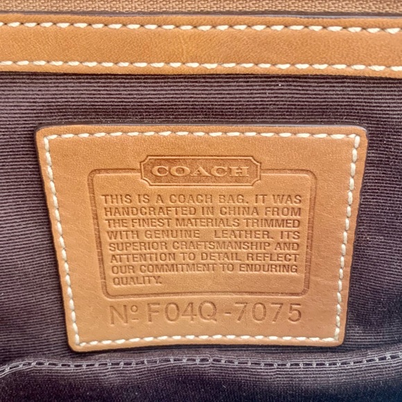 COACH Mini Signature 7075 Beige Leather Canvas Flap Shoulder Bag Authentic - Picture 11 of 16